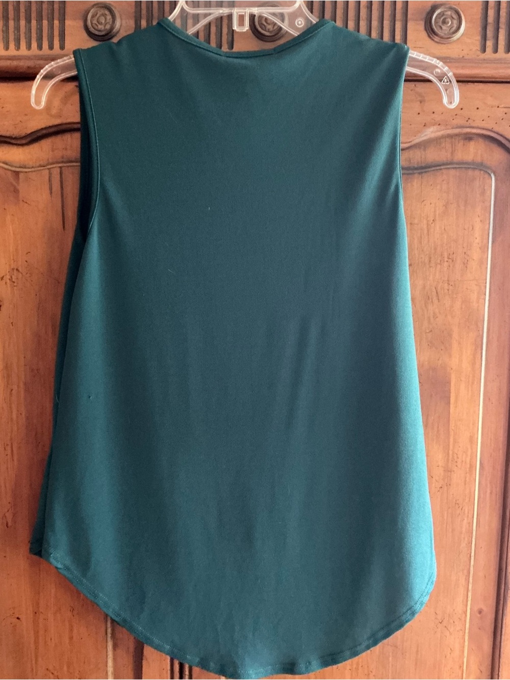 Sleeveless Teal V-Neck Women's Top - Picture 2 of 3